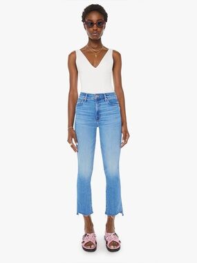 MOTHER The Insider Crop Step Fray Jeans in Out Of The Blue 26